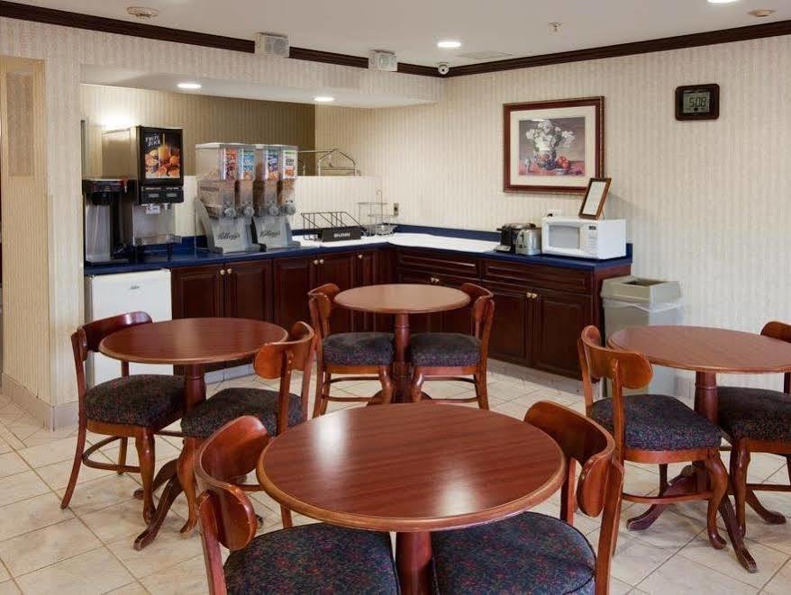 Country Hearth Inn Of Knightdale Exteriér fotografie